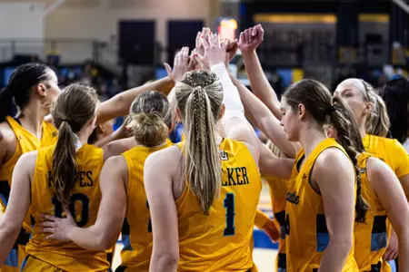 WBB Rallies to Beat Seton Hall on Tuesday Night, 68-62 Image