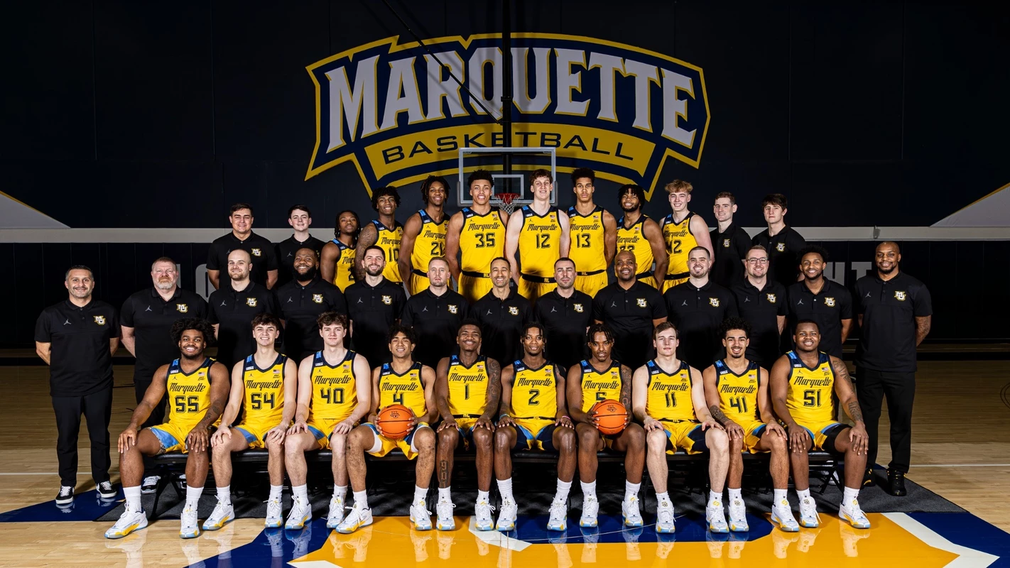 2023-24 Marquette MBB Team Photo