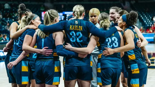 WBB Huddle