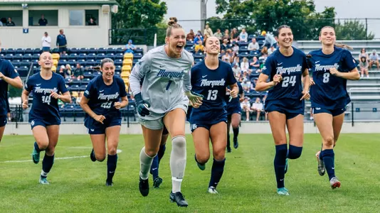 13 Adrianna Alberts, 14 Haley Christianson, 1 Elise Krone, 19 Rielly Chesna, 22 Carisma Rosales, 23 Emily Fix, 24 Tess O'Connell
Marquette Women's Soccer tied Kansas City 1-1 on Sunday, August 18, 2024 at Valley Fields in MIlwaukee, Wisconsin.