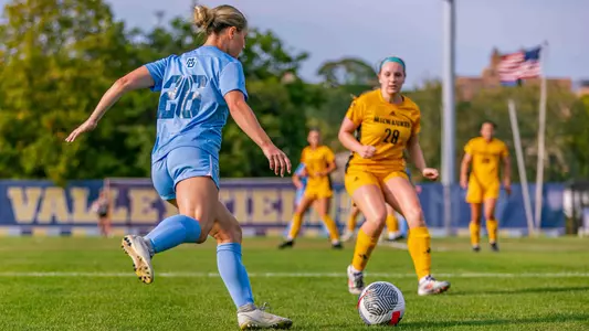 26 Brooke Bisko