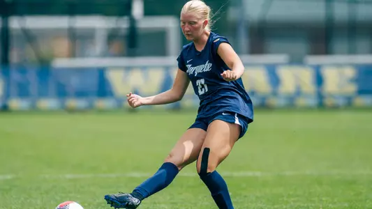 21 Kiley McMinn
Marquette Women's Soccer tied Kansas City 1-1 on Sunday, August 18, 2024 at Valley Fields in MIlwaukee, Wisconsin.