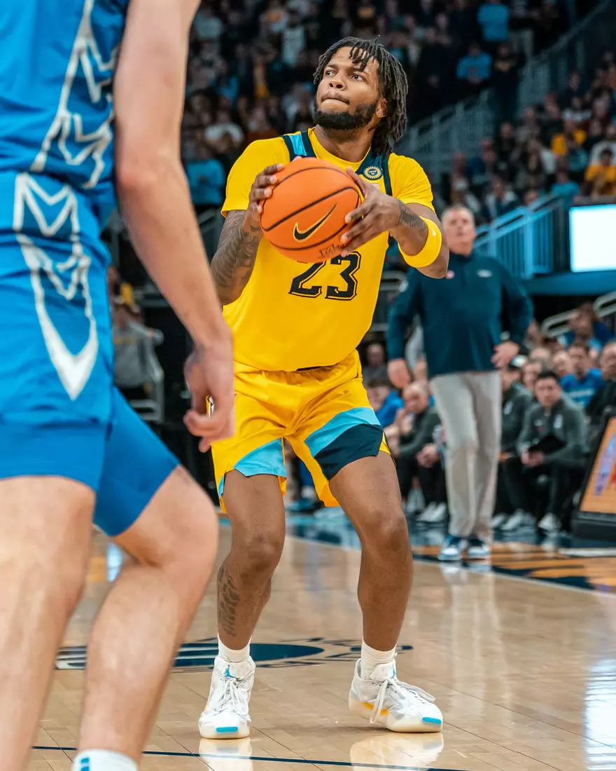 #8 Marquette Men's Basketball Defeats Creighton 79-71 on Friday, January 3rd, 2025 at Fiserv Forum in Milwaukee, WI