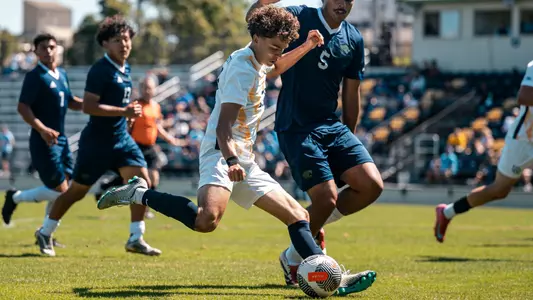 20 Bryce Richards
Marquette Mens Soccer beats Chicago State 4-0 at Valley Fields in Milwaukee, WI on August 31st, 2025.