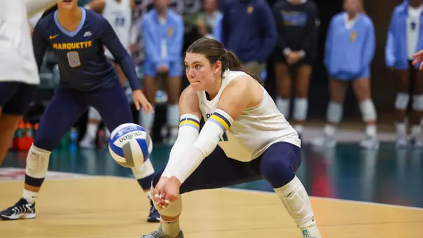 Natalie Ring VB