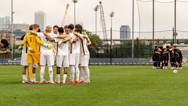 msoc team huddle
