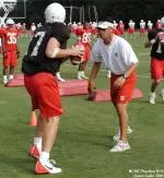 Mike Canales, seen here working with Philip Rivers, has accepted a position with the NFL's New York Jets.