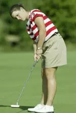 Leslie Stubblefield leads the field at the Lady Bulldog Invitational through the first round.