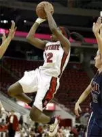 Freshman Marquetta Dickens recorded a team-high 12 points in her third consecutive start.