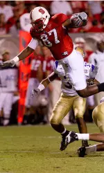 Defensive end David Akinniyi