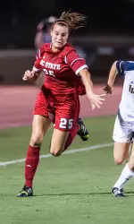 Caroline Gentry tied for a team high with two shots Thursday