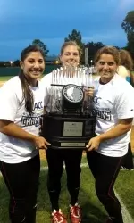 Seniors Bethaney Wells, Katie Mansilla and Caitlin Dent