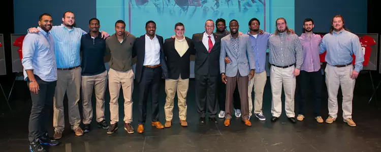 Doeren with Seniors