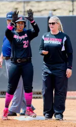 Freshman Alyssa Compton & assistant coach Katie Grimes