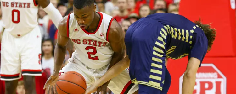 Torin Dorn loose ball