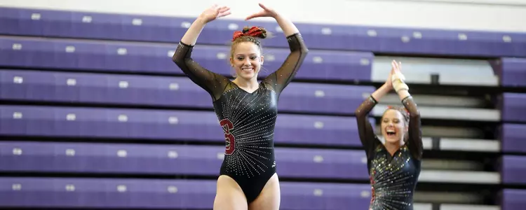 Alexa and Paris Phillips