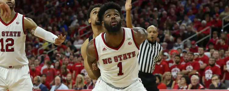 Lennard Freeman block out Duke
