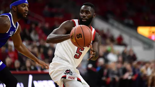 Eric Lockett pass UNCA