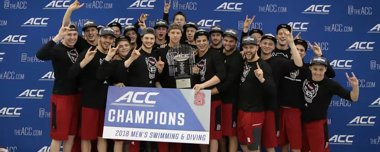 Men's Swimming & Diving