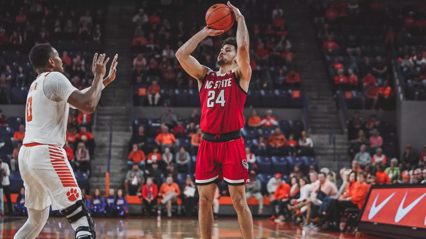 Devon Daniels Jumper Clemson