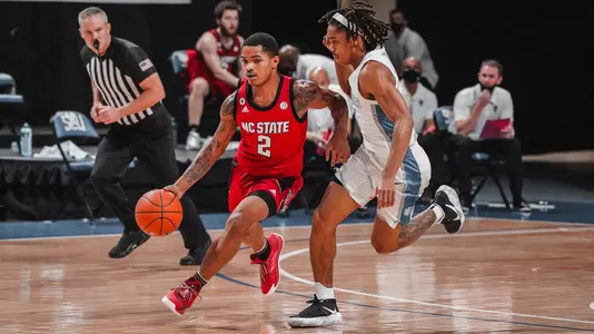 Shakeel Moore at SLU dribble