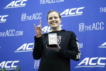 Katharine Berkoff Podium 100 Back