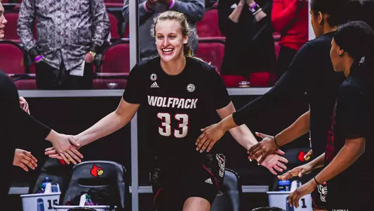 Elissa High Five Louisville