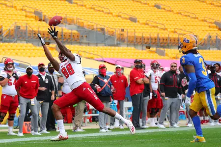 Devin Carter