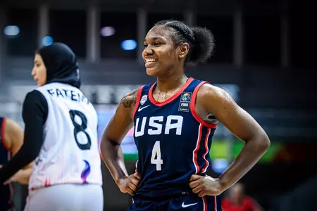 Diamond Johnson U19
