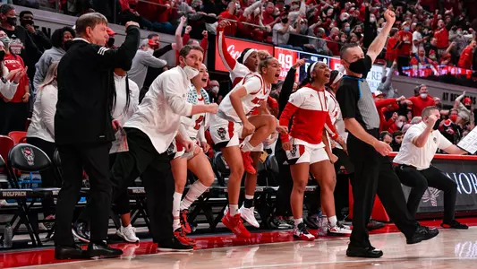 WBB Team Reax vs Louisville 2022