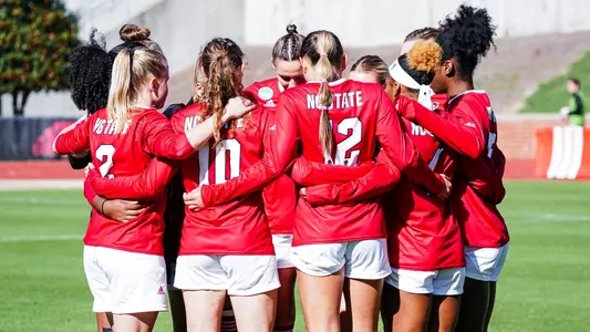 NCStateWSOC_Team_UCF_NCAAFirstRound