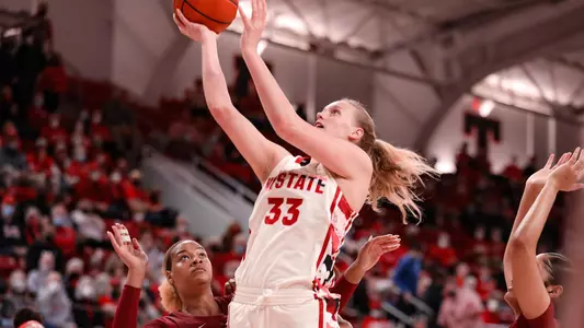 Elissa Cunane Layup vs FSU 2022