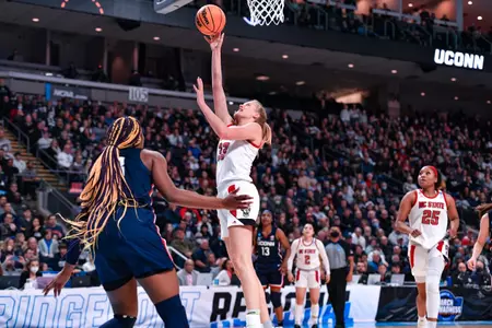 Cunane Layup UConn