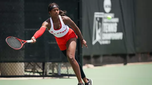 Alana Smith of North Carolina State University in action during her singles match against the University of Georgia at the 2021 NCAA D1 Tennis Championships on Wednesday, May 19, 2021 at the USTA National Campus in Orlando, Florida. (Manuela Davies/USTA)