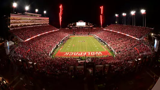 NCStateCarterFinley_Overhead_UConn22