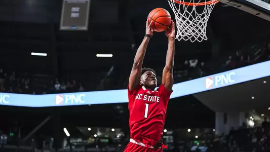 Jarkel Joiner dunk Georgia Tech