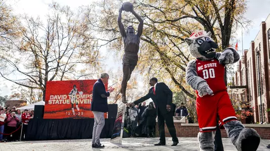 Thompson Statue Unveiling