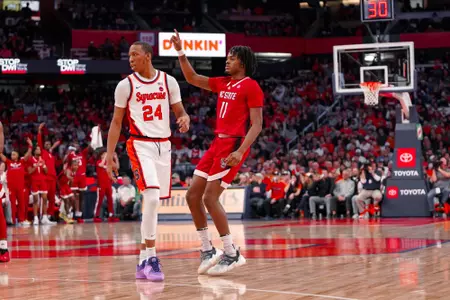 Dennis Parker Jr post basket at Syracuse 1/27/24