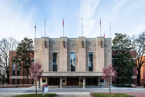 Reynolds-exterior