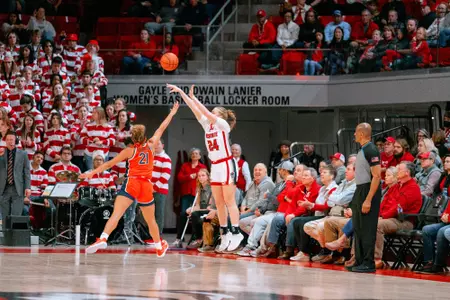 Laci Steele_Three-Pointer