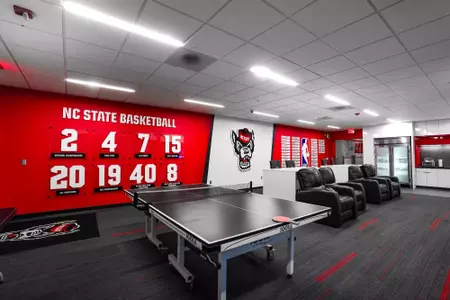 Dail Basketball Facility - Team Lounge