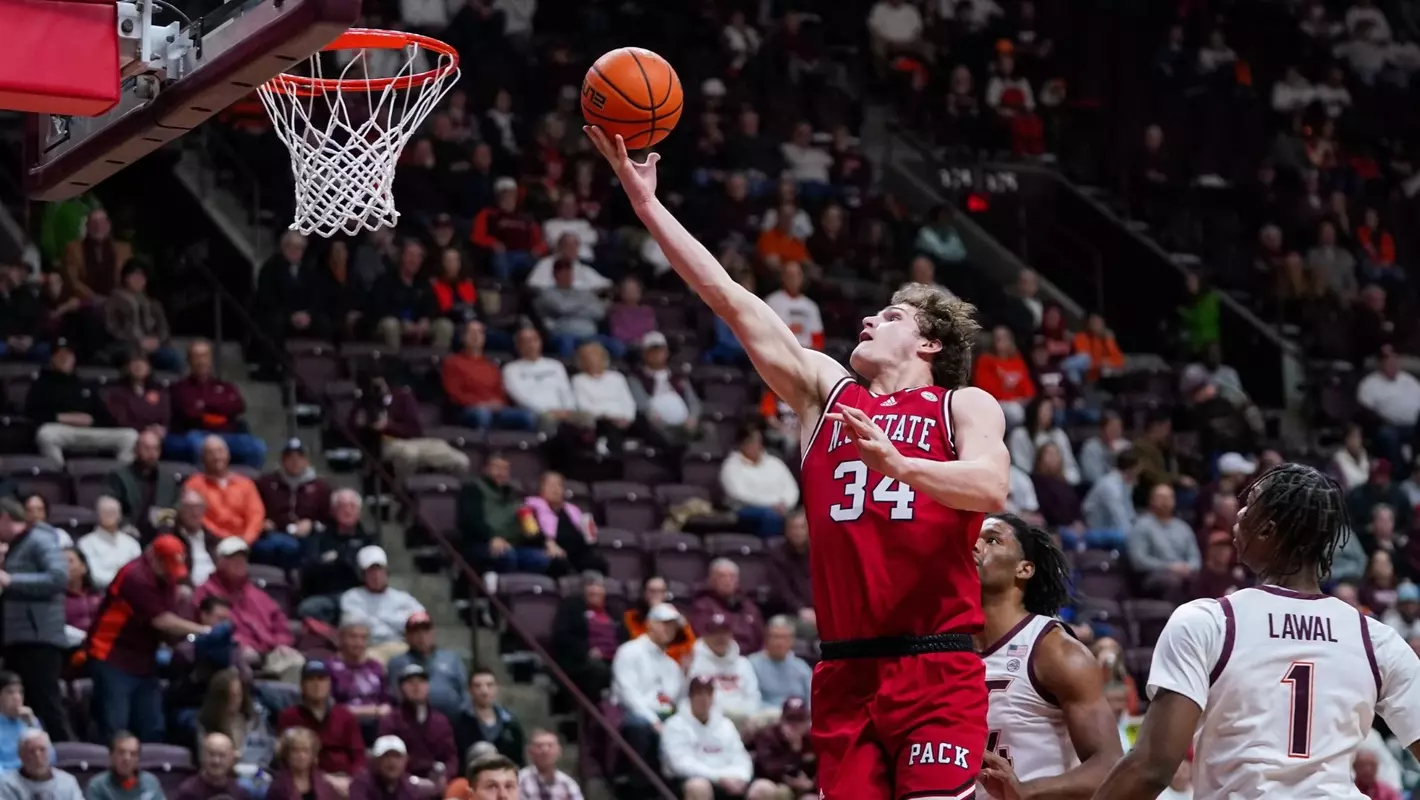 Ben Middlebrooks layup VT
