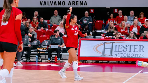 Sydney Daniels vs Notre Dame 11/9/25