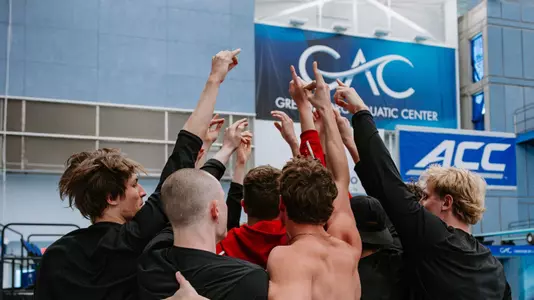 NC State mens swimming