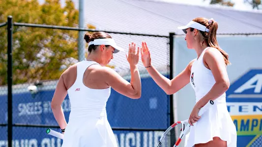 Anna Zyryanova and Jasmine Conway