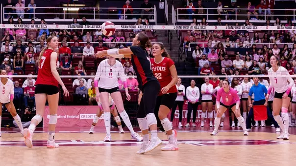 Kate Kilpatrick digs a ball at #16 Stanford 10/18/26