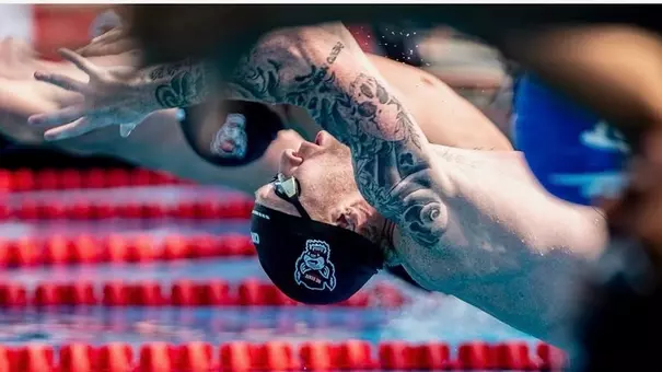 Swim: Aiden Hayes swimming backstroke at TYR Pro Swim Series