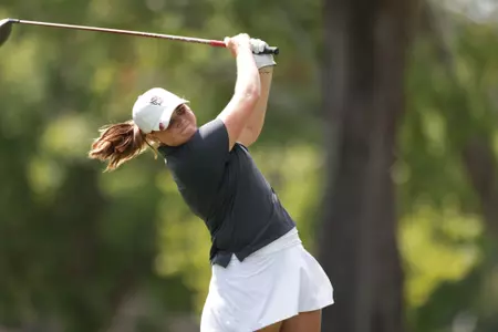 Ellie Hildreth swings at Pirate Collegiate Classic