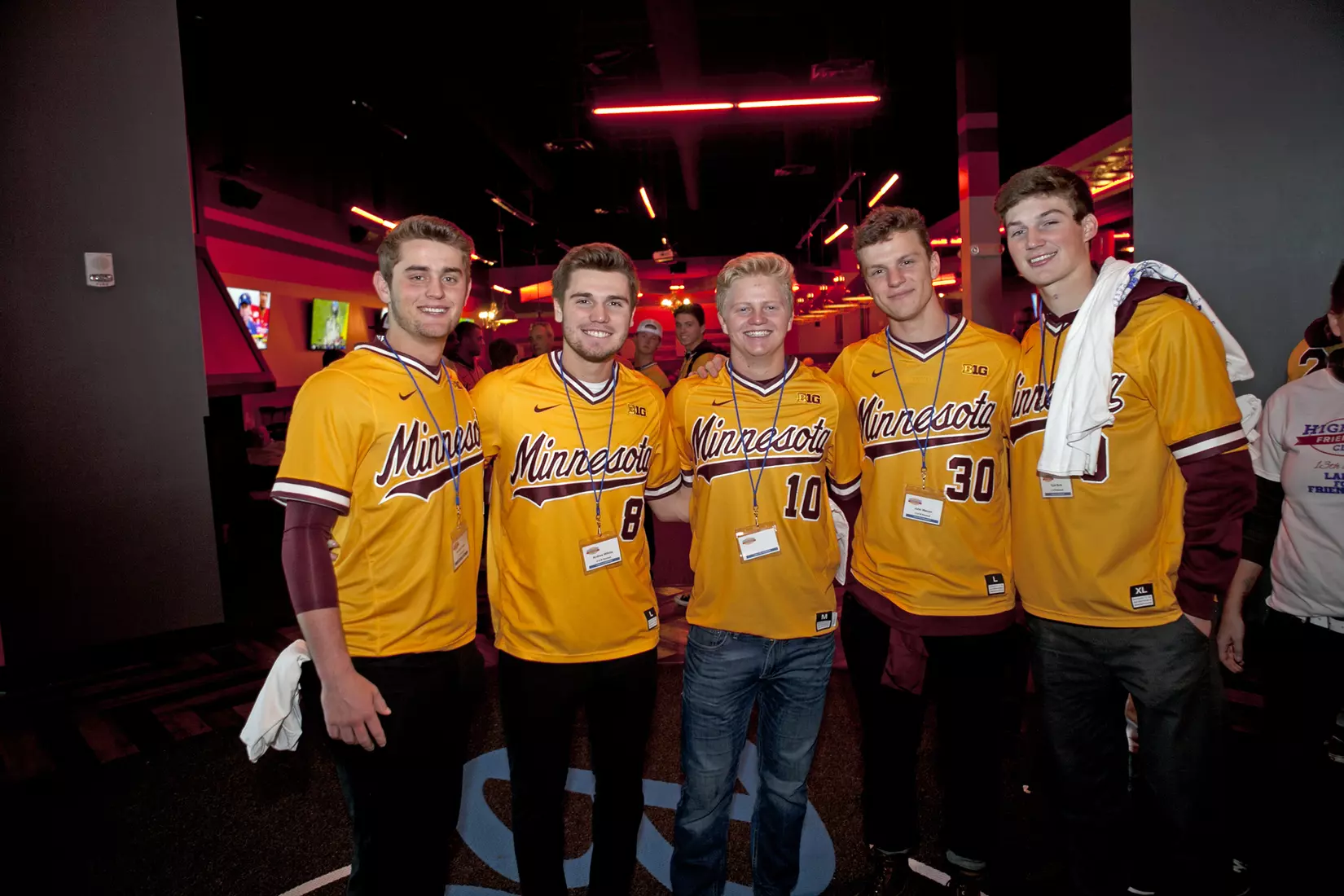 Lanes for Friendship