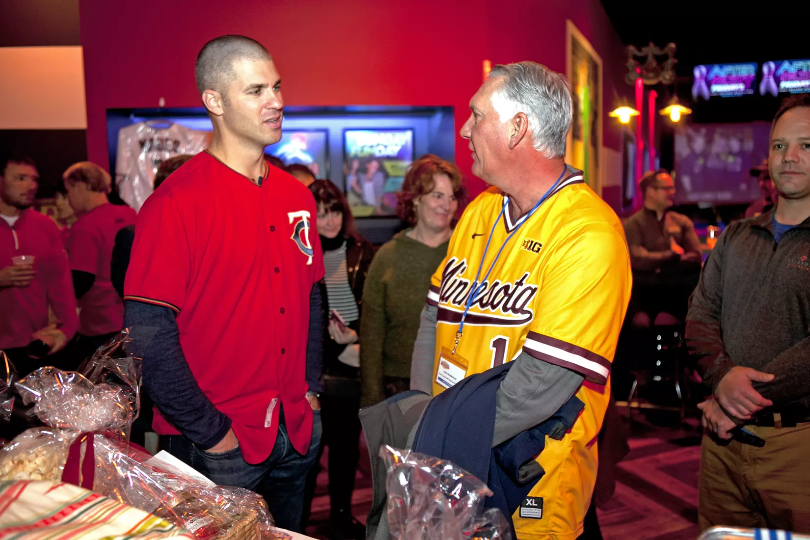 Lanes for Friendship